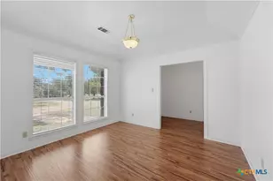 8221 Mountain Dr, Salado, TX 76571 - Photo 16