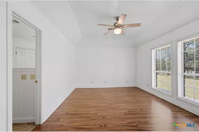 8221 Mountain Drive, Salado, TX 76571 - Photo 18