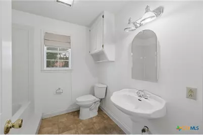 8221 Mountain Drive, Salado, TX 76571 - Photo 28