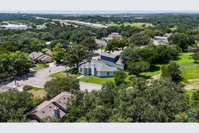 703 Lazy Bluff Lane, New Braunfels, TX 78130 - Photo 44