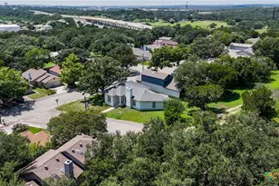 703 Lazy Bluff Ln, New Braunfels, TX 78130 - Photo 44