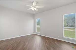 703 Lazy Bluff Ln, New Braunfels, TX 78130 - Photo 36