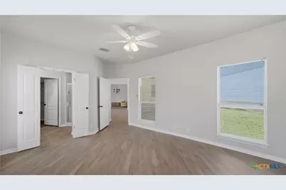 703 Lazy Bluff Lane, New Braunfels, TX 78130 - Photo 20