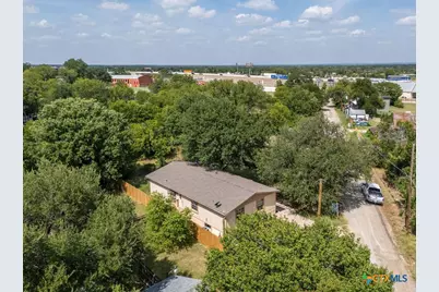 205 W Long Street, Elm Mott, TX 76640 - Photo 18