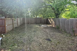 1114 S 2nd St, Temple, TX 76504 - Photo 6