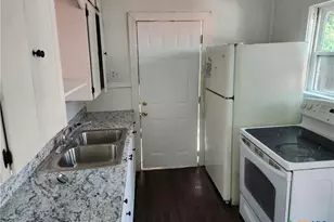 1116 S 2nd St, Temple, TX 76504 - Photo 10
