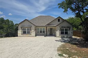 563 Irene Dr, Canyon Lake, TX 78133 - Photo 2
