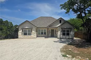 563 Irene Dr, Canyon Lake, TX 78133 - Photo 4