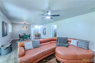 213 E Upshaw Ave, Temple, TX 76501 - Photo 6