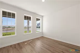 8207 Barnett Dr, Temple, TX 76502 - Photo 4
