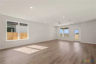 8207 Barnett Dr, Temple, TX 76502 - Photo 12