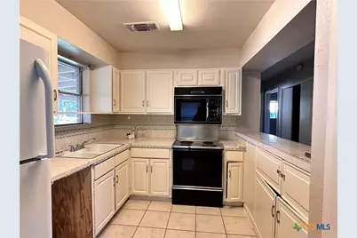 1009 Hazelton Street, San Marcos, TX 78666 - Photo 10
