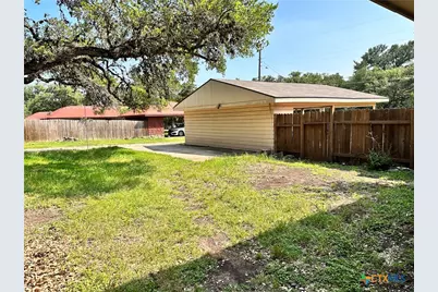 1009 Hazelton Street, San Marcos, TX 78666 - Photo 16