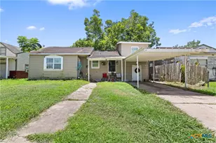 1409 E Mimosa Ave, Victoria, TX 77901 - Photo 1
