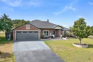 374 Co Rd 3371, Kempner, TX 76539 - Photo 1