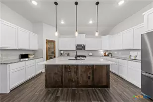 9128 Green Tree Dr, Salado, TX 76571 - Photo 16