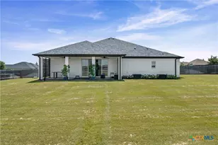 9128 Green Tree Dr, Salado, TX 76571 - Photo 44