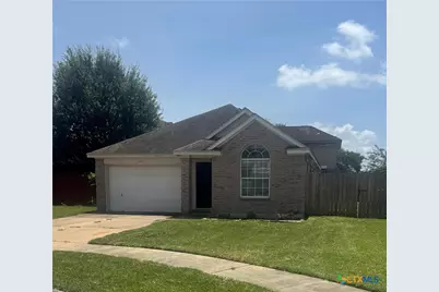 605 Pennsylvania Avenue, Victoria, TX 77904 - Photo 1