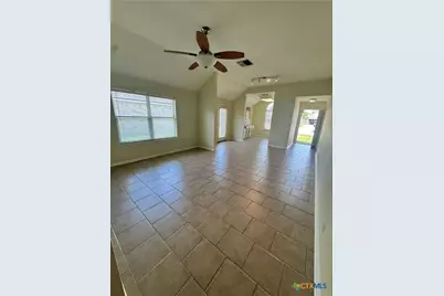 605 Pennsylvania Avenue, Victoria, TX 77904 - Photo 8