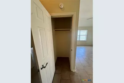 605 Pennsylvania Avenue, Victoria, TX 77904 - Photo 12