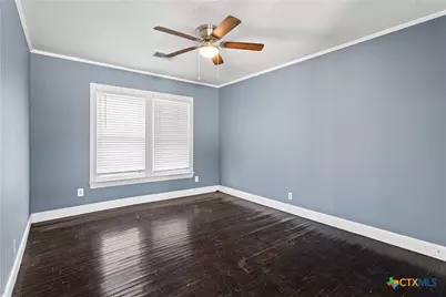 1902 E Red River Street, Victoria, TX 77901 - Photo 6