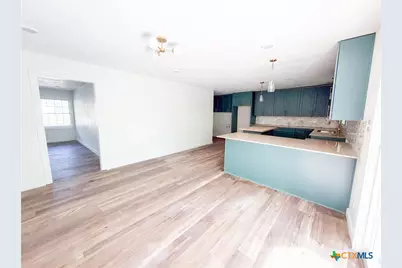 707 S 34th Street, Temple, TX 76501 - Photo 8