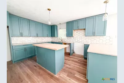 707 S 34th Street, Temple, TX 76501 - Photo 4