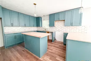707 S 34th St, Temple, TX 76501 - Photo 4
