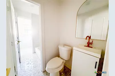 707 S 34th Street, Temple, TX 76501 - Photo 14