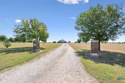 10559 Hartrick Bluff Road, Temple, TX 76502 - Photo 38