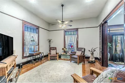 818 S 3rd Street, Temple, TX 76504 - Photo 6
