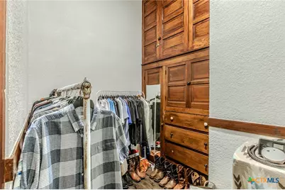 818 S 3rd Street, Temple, TX 76504 - Photo 16