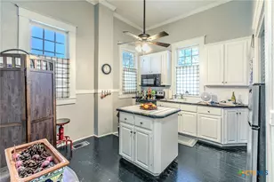 818 S 3rd St, Temple, TX 76504 - Photo 8