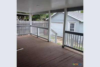 607 E Hamilton, Cuero, TX 77954 - Photo 18