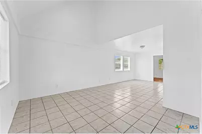 1214 E Oak Street, Goliad, TX 77963 - Photo 4