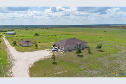 8177 Boenig Road, Seguin, TX 78155 - Photo 22