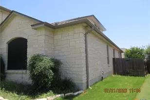 1305 Blue Leaf Dr, Temple, TX 76502 - Photo 2