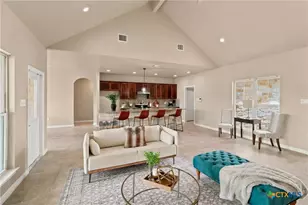 200 Lakeview Cir, La Vernia, TX 78121 - Photo 10
