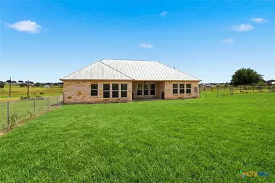 200 Lakeview Circle, La Vernia, TX 78121 - Photo 26