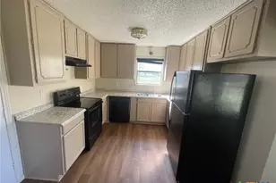 2403 Hunt Dr, Killeen, TX 76543 - Photo 10