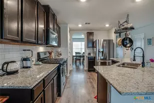 9654 Holly Patch, San Antonio, TX 78254 - Photo 10