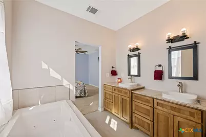 459 E Ridge Lane, Kyle, TX 78640 - Photo 18