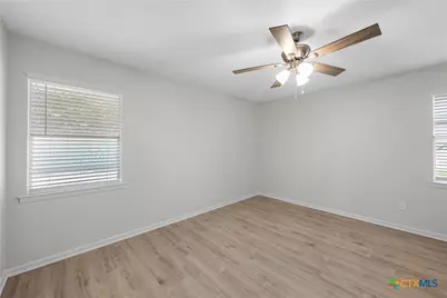 1006 Eagle Drive, Eddy, TX 76524 - Photo 14