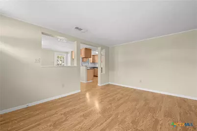 103 E Mark Road, Harker Heights, TX 76548 - Photo 6