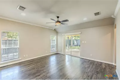 1302 N Wall Street, Belton, TX 76513 - Photo 6