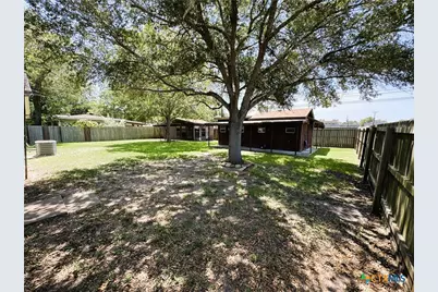 1505 E Polk Avenue, Victoria, TX 77901 - Photo 32