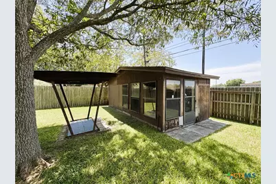 1505 E Polk Avenue, Victoria, TX 77901 - Photo 38