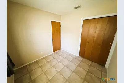 1505 E Polk Avenue, Victoria, TX 77901 - Photo 30
