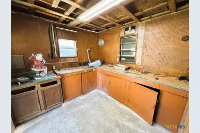 1505 E Polk Avenue, Victoria, TX 77901 - Photo 44