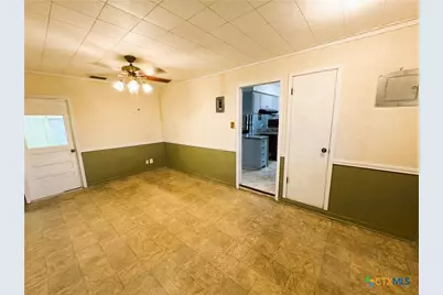 1505 E Polk Avenue, Victoria, TX 77901 - Photo 14